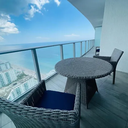 Stay At The Top With Amazing Views By Rent4Us